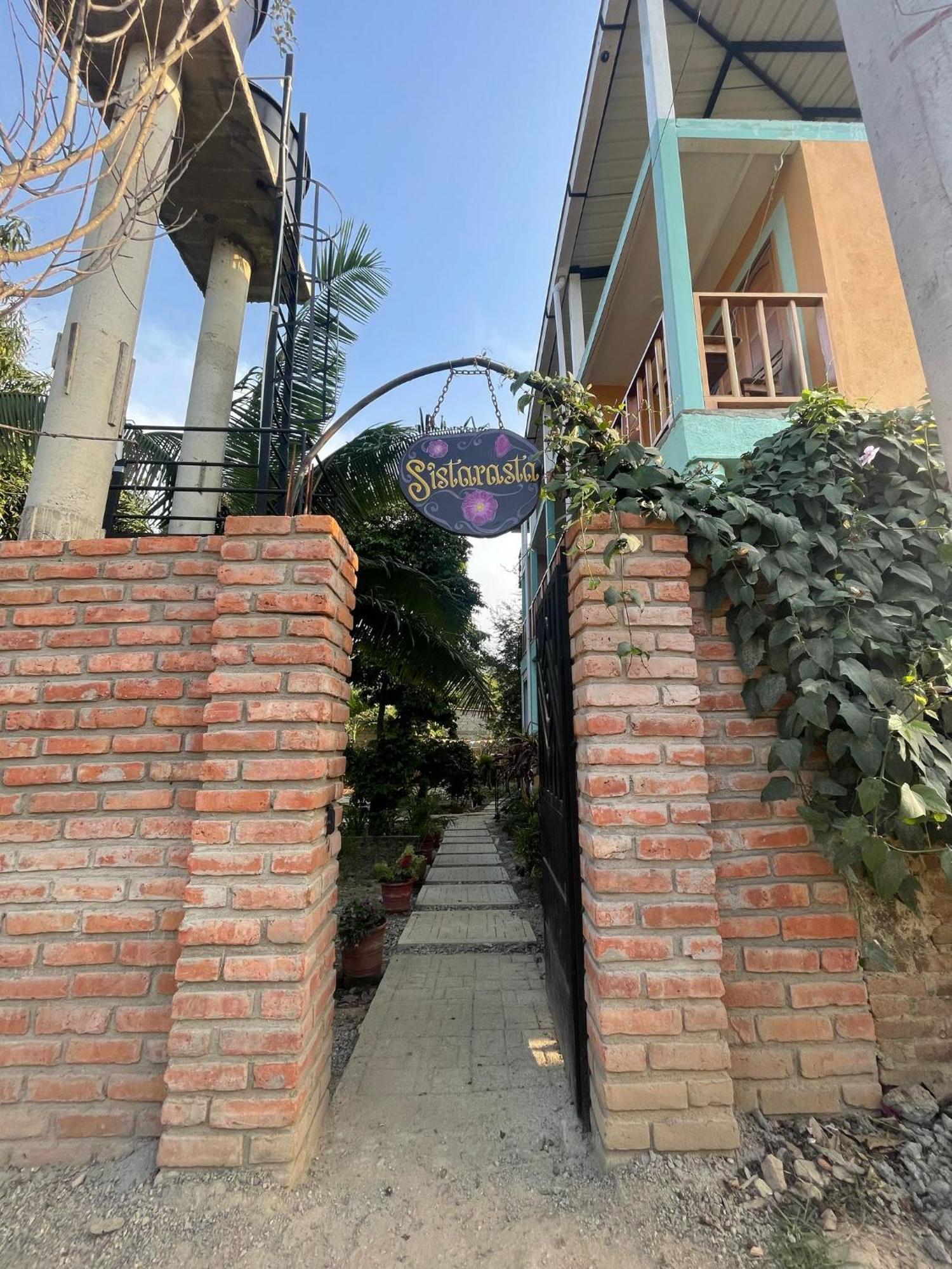 帕洛米诺 Sistarasta酒店 外观 照片